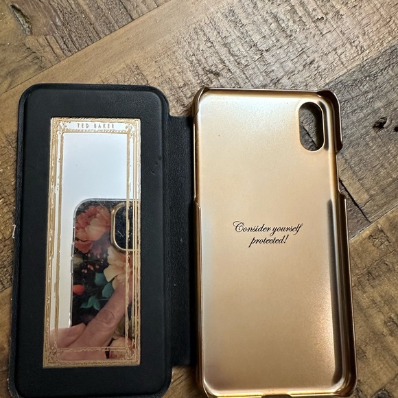 GORGEOUS Ted Baker Mirrored iPhone Case X/XS - Picture 4 of 8